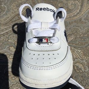 Reebok NY Yankee Sneakers